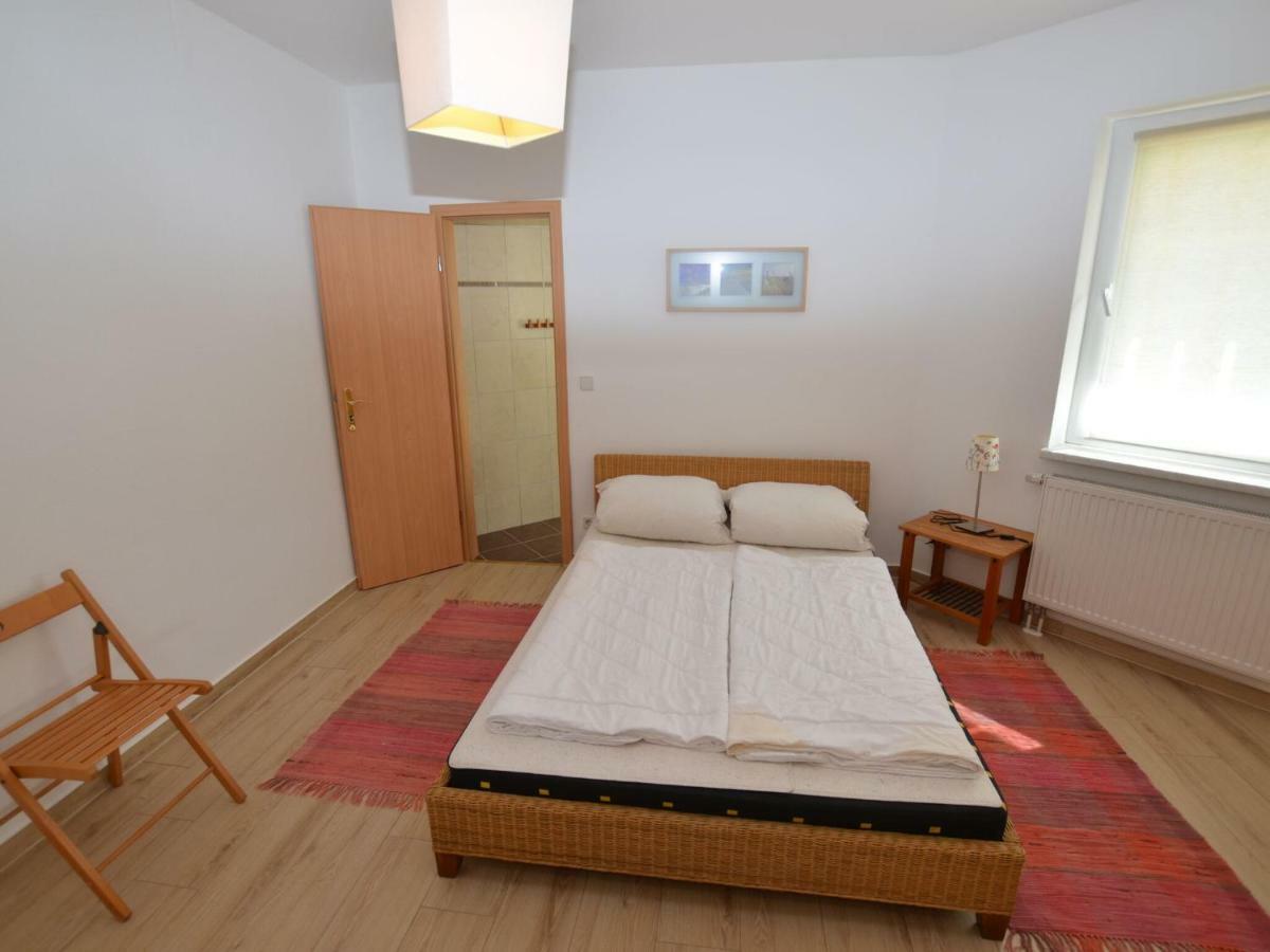 Apartment In Bohemian With Private Terrace Dolni Lanov Exterior foto